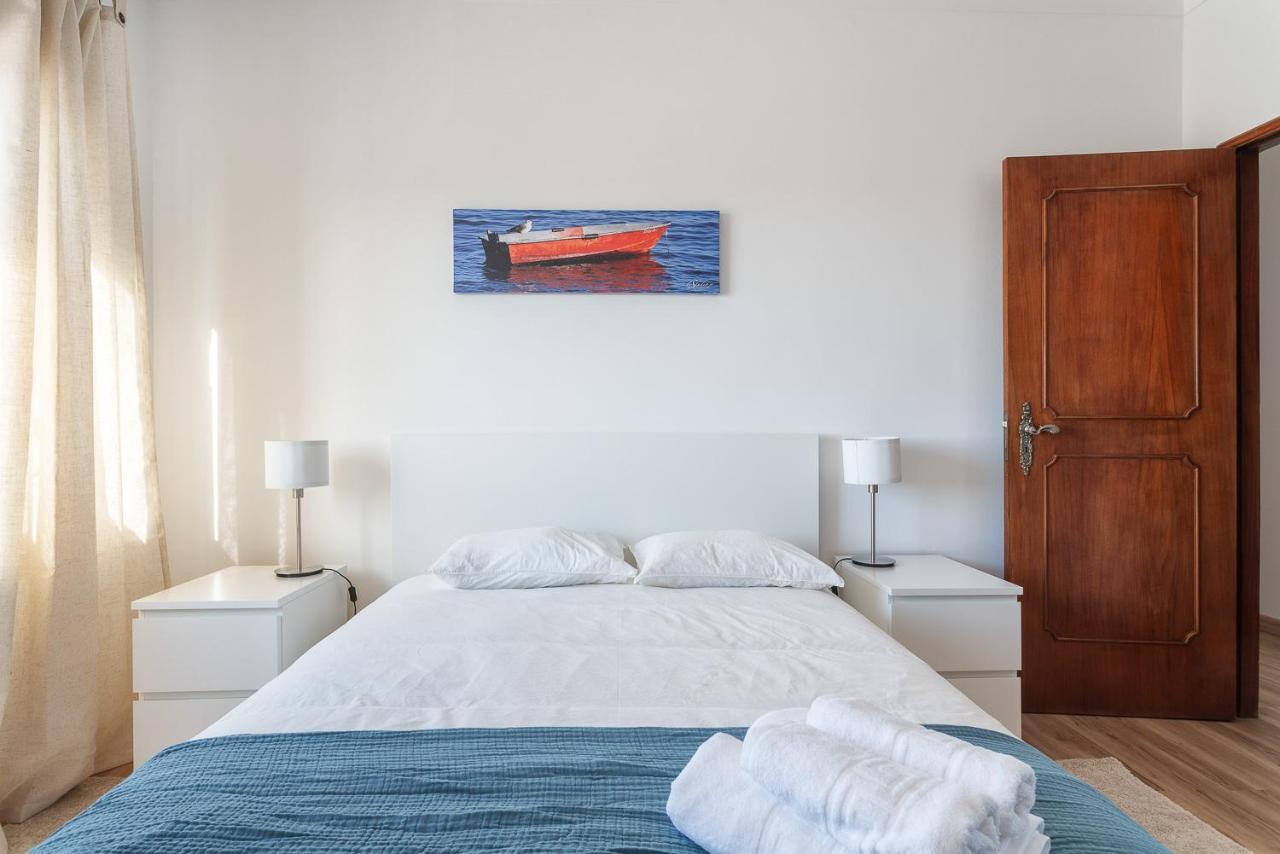 Hostwise - Spacious & Sunny Flat - ローレ エクステリア 写真